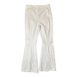Free People White High Waisted Flare Split Hem Large
Pictures to come with sizes